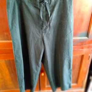 Black Linen Cotton Cropped/ Capri Pants